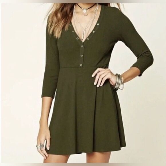 Forever 21 Green Ribbed A Line Mini Dress Size Medium - Picture 1 of 10